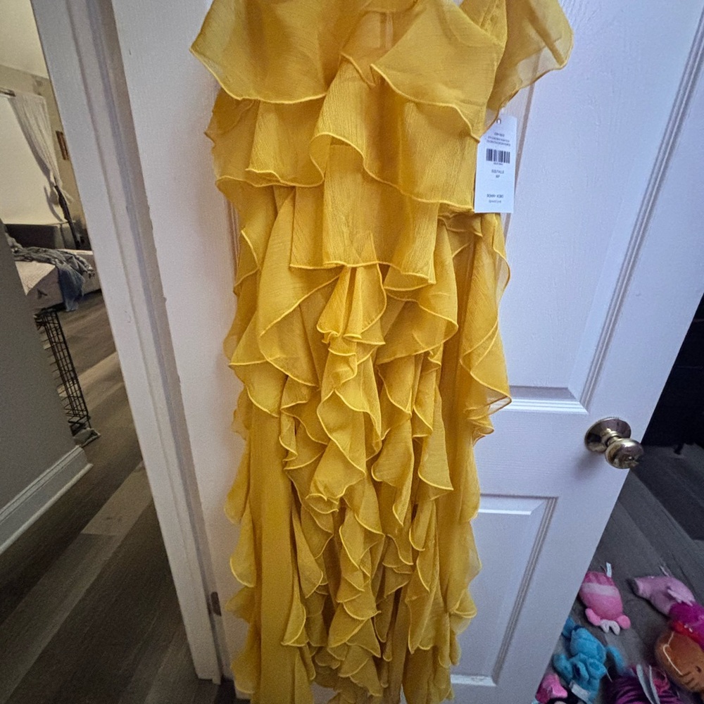 Yellow Ruffled Dress - Picture 3 of 3